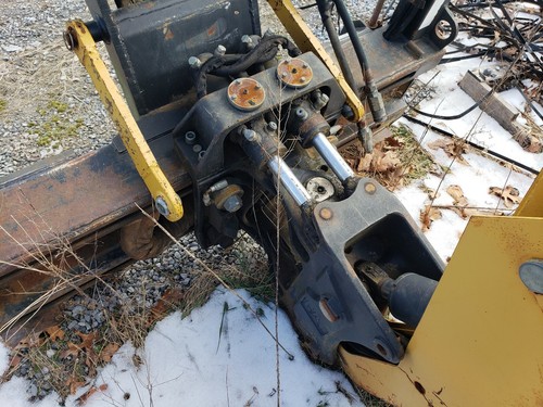 CAT BH30 Backhoe Attachment For Skid Steer