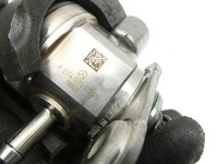 Mercedes W205 C180 14-19 1,6 115KW Einspritzpumpe Hochdruckpumpe Benzinpumpe Mercedes W205 C180 14-19 26.03.2015... Vorschau 7
