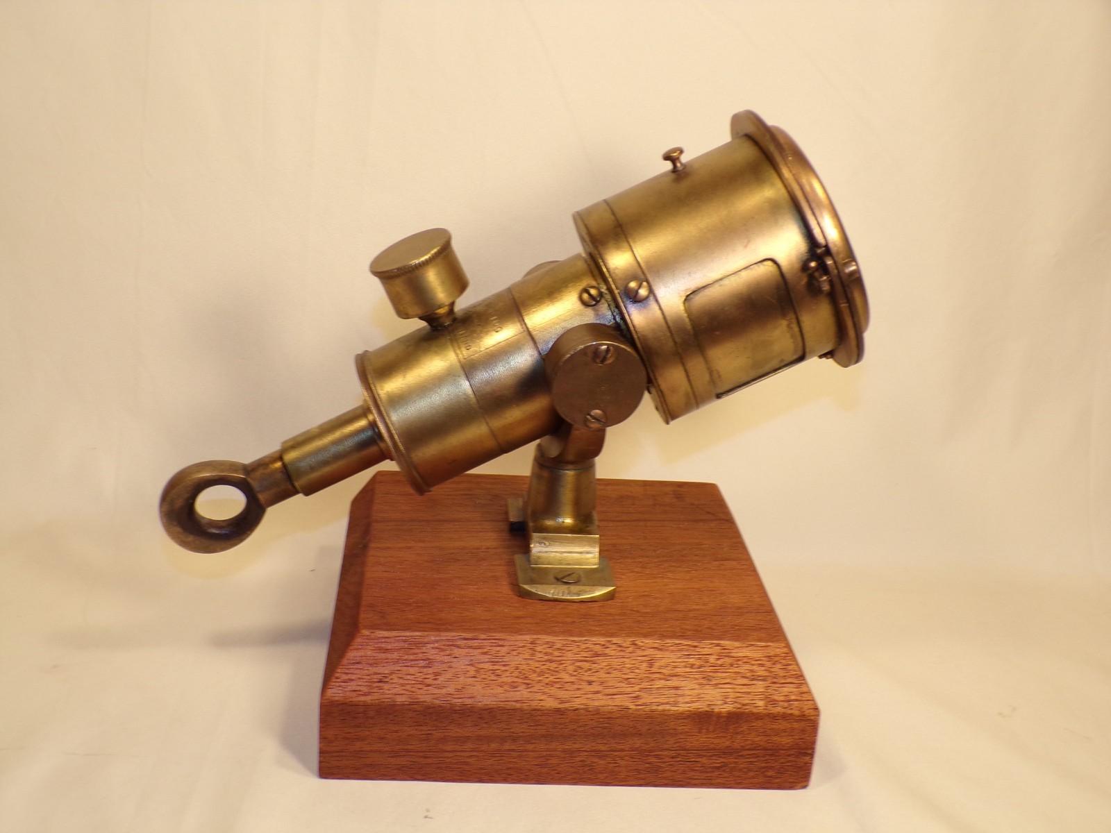 Marine Antique Mounted Gimbal Brass Ship Log Walker's Cherub Nautical Decor
