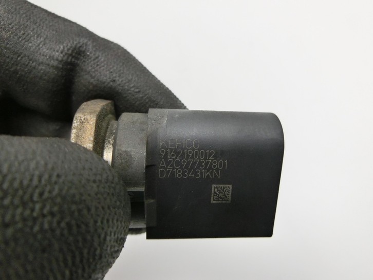 Hyundai Tucson TL 18-20 CRDi 1,6 100KW Railsensor Drucksensor Hyundai Tucson TL 18-20 06.11.2019 A2C97737801... Bild 3