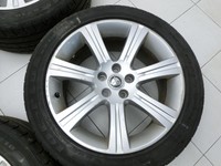 Jaguar XF X250 08-11 4 x Kompletträder Aluminiumfelge Winterreifen 245/45R18 5X108 Jaguar XF X250 08-11 08.12.2010... Vorschau 5
