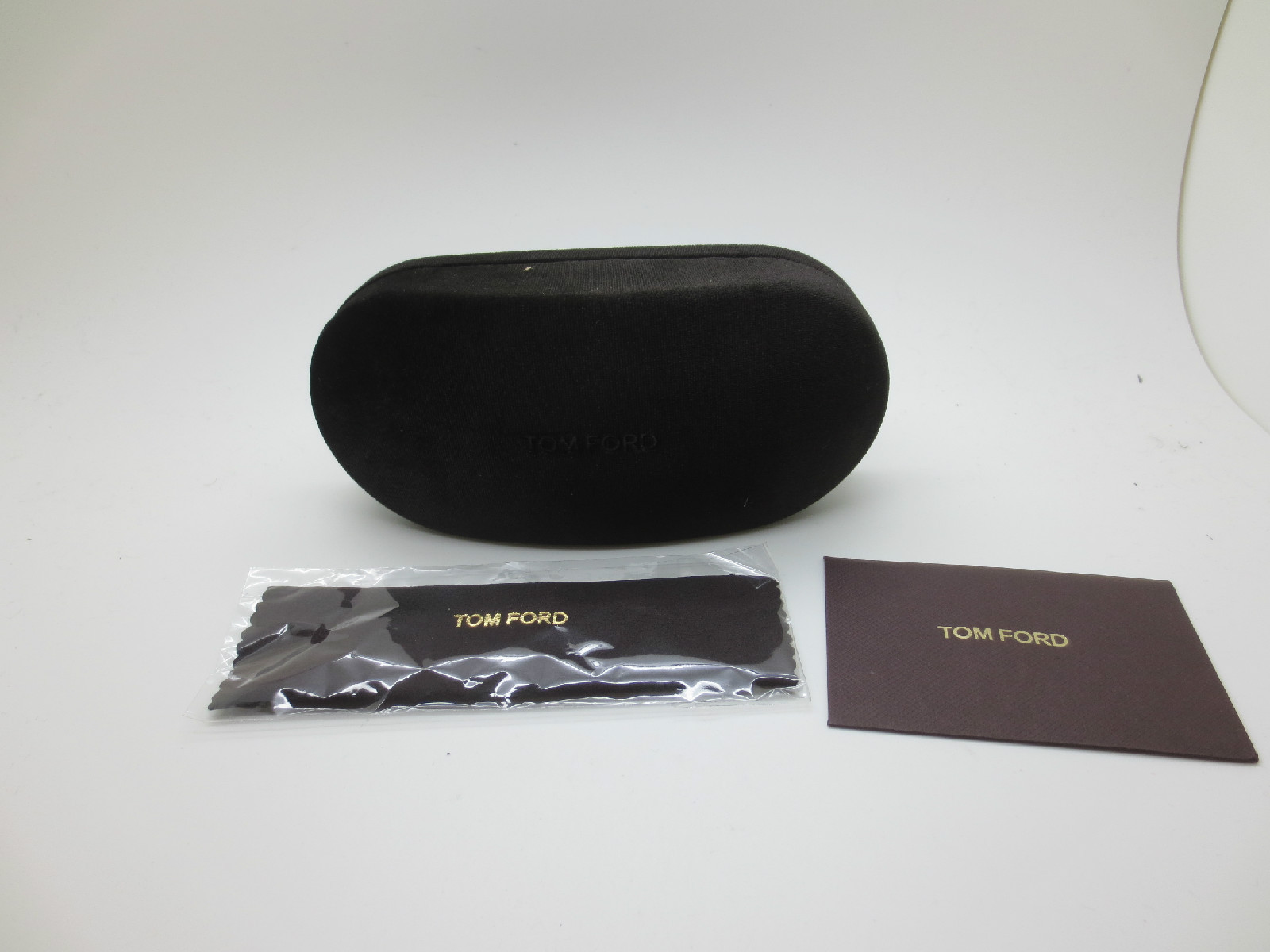 Pre-owned Tom Ford Ft 0732/s 45e Thomas Light Brown Transparent 61mm Sunglasses