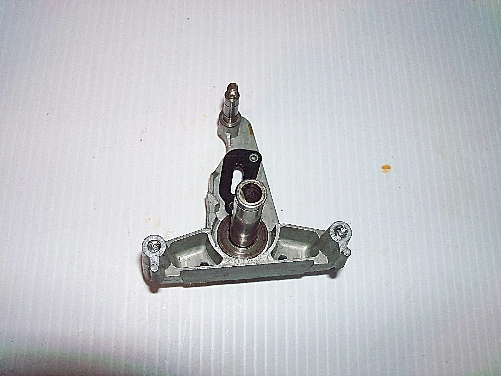 GARRARD SL 95B Turntable parts: 74434 Turntable Spindle Housing