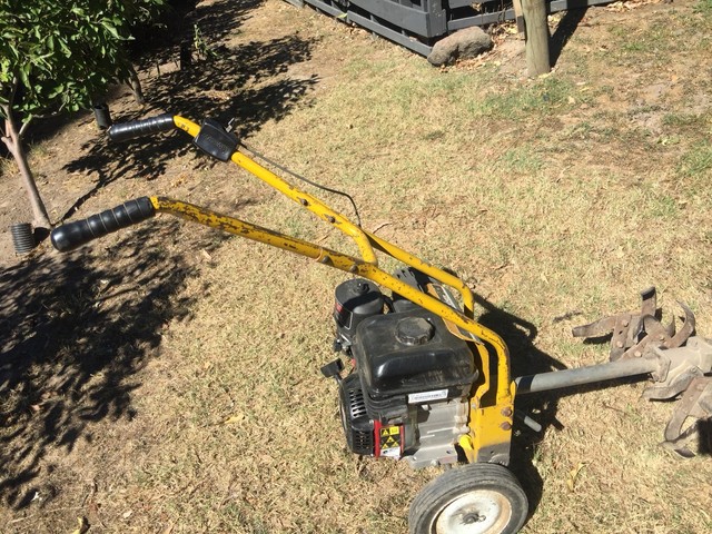Rotary hoe/ cultivator/tiller FOR HIRE OR RENT$55 per day | Tools