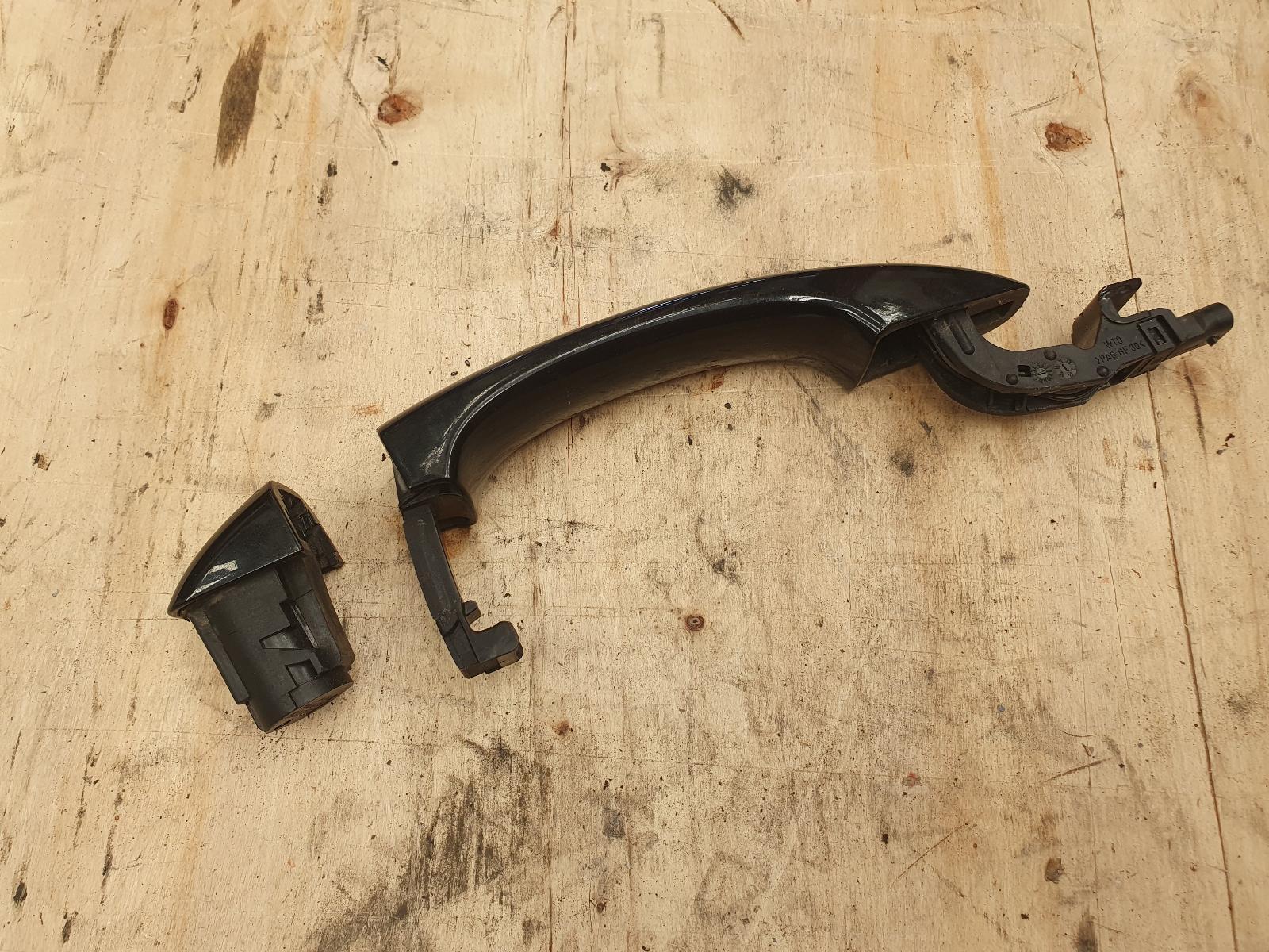2015 Audi A5 8T LR OUTER DOOR HANDLE 10/11-11/16 8T0837205A image 3