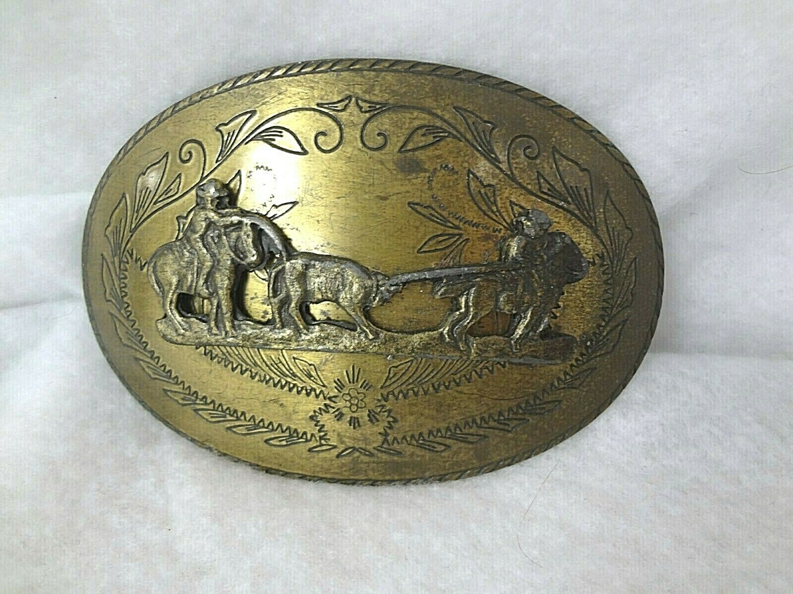 VINTAGE RAISED 3D COWBOYS HORSE & CALF WESTERN BELT BUCKLE GOLD TONED~COLLECTOR