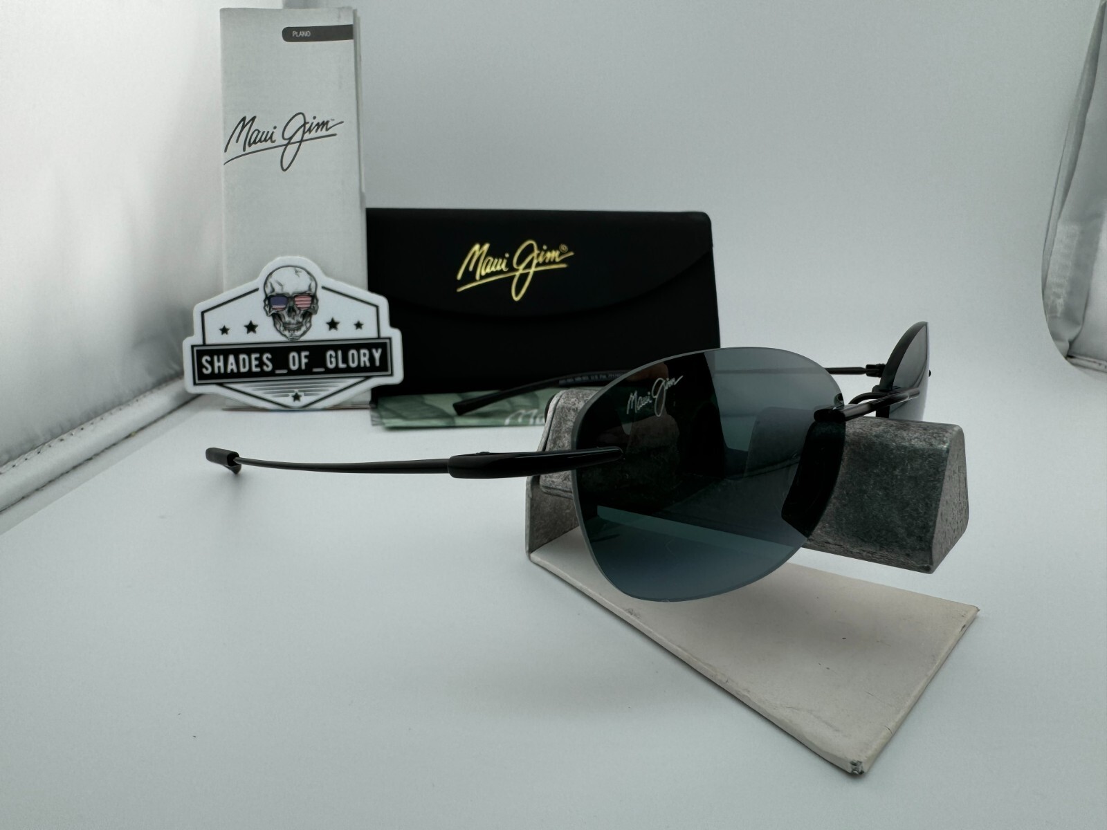 Pre-owned Maui Jim Aki Aki Mj 333-02 Black Neutral Grey Polarized Rimless Sunglasses