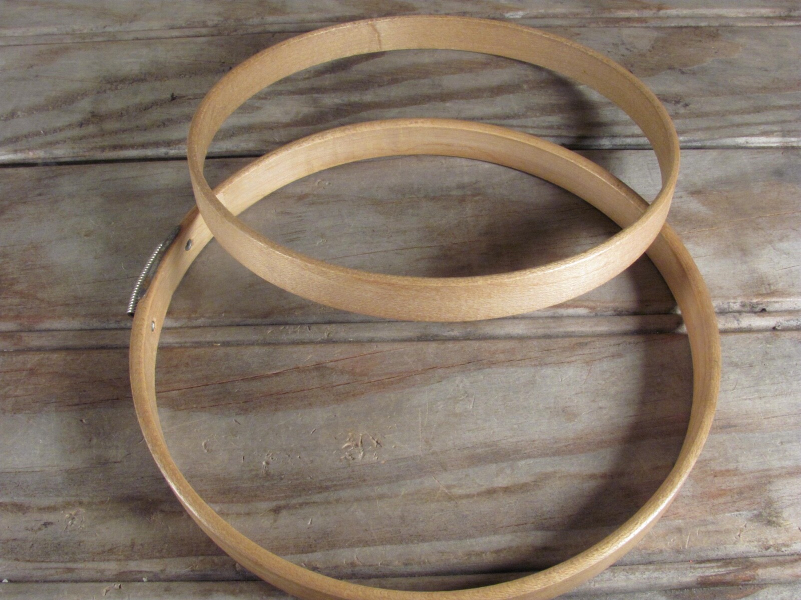 Vintage wooden embroidery hoop 5