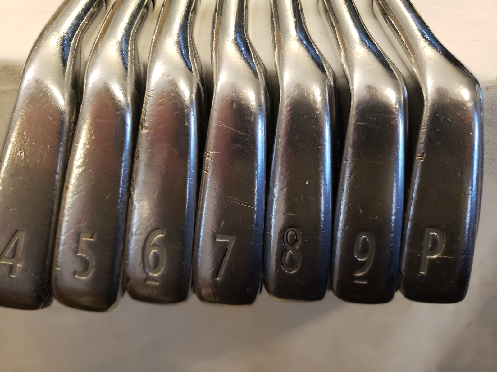 Used Titleist AP2 2008 Iron Set (4-PW) 7 Irons - Project X Regular / Stiff - RH
