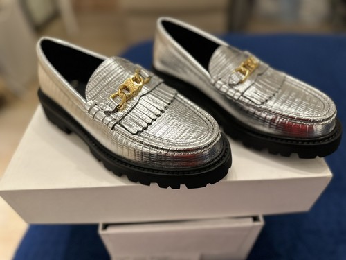 CELINE | MARGARET CHUNKY TRIOMPHE LOAFER ローファー Women's Margaret chunky loafer with fringes and Triomphe