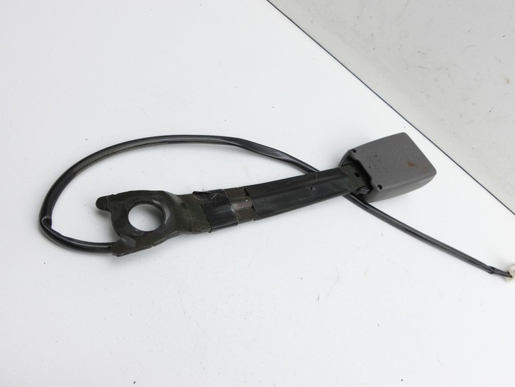 Toyota Previa Estima R3 00-05 Gurtschloss Links Vorne Toyota Previa Estima R3 00-05 01.07.2000 7J1950 D016001 gebraucht Vorschau 2