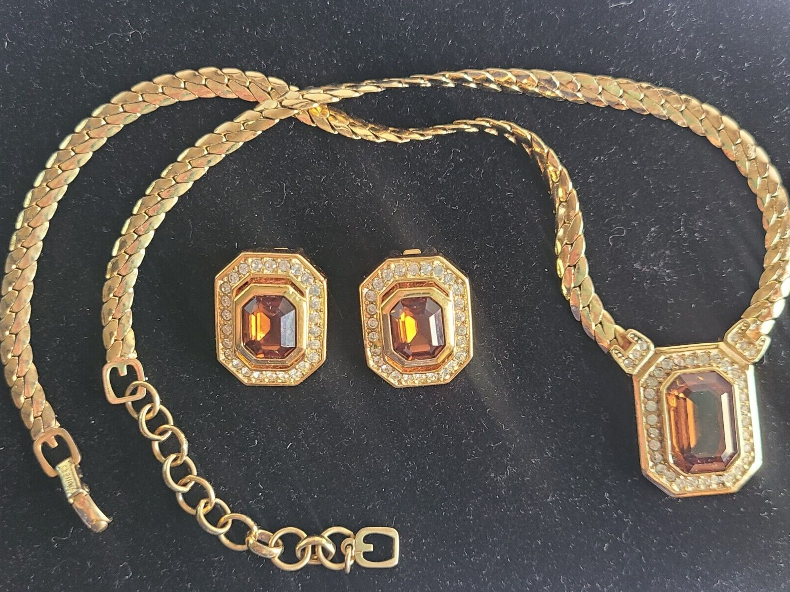 Vtg Christian Dior Grosse Gold Tone Topaz Rhinestone Vtg Christian Dior Grosse Gold Tone Topaz Rhinestone
