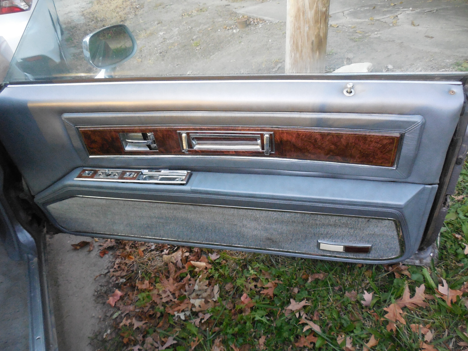 ヘッドライト開閉　AUTO PILEN OLDSMOBILE TORONADO ヘッドライト開閉 AUTO PILEN OLDSMOBILE TORONADO ヘッドライト