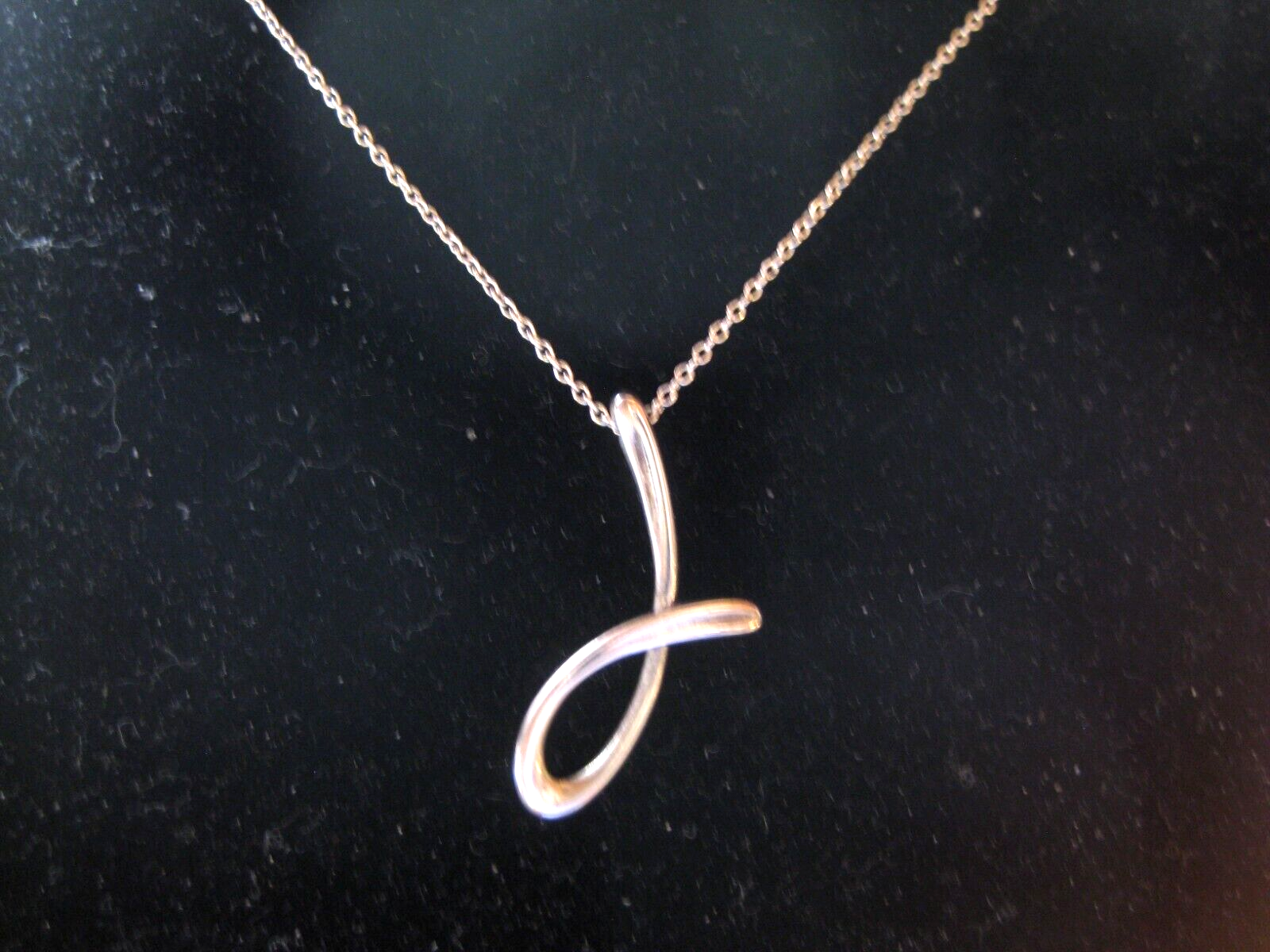 ■日本未入荷・送料込■ TIFFANY & Co. ELSA Letter A-Z Pendant Tiffany & Co Elsa Peretti J Initial Letter Spain Sterling