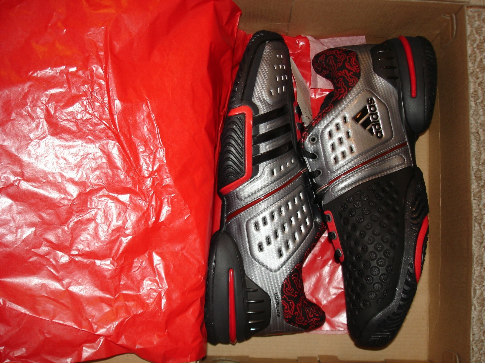 NIB Adidas Barricade 6.0 Dragon Edition Shanghai Tennis NIB Adidas Barricade 6.0 Dragon Edition Shanghai Tennis