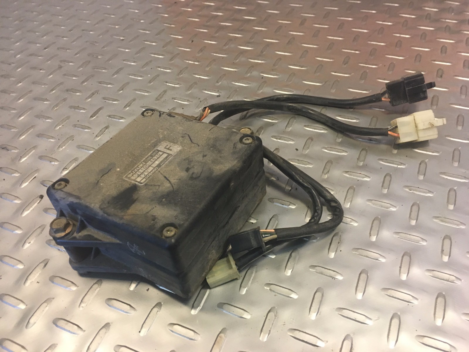 gsx1400 純正ECU 実働 gsx1400 純正ECU 実働 - メルカリ