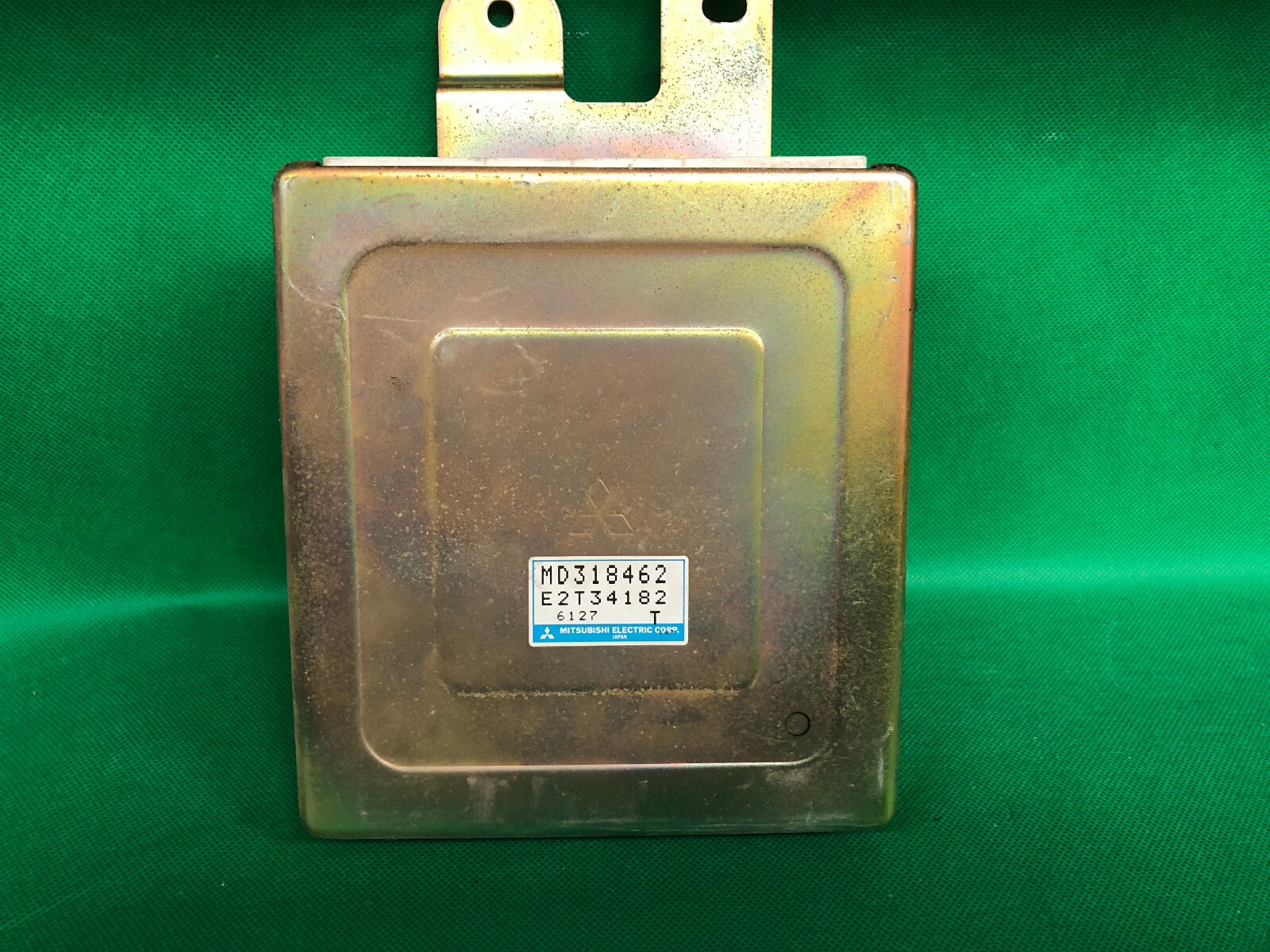 M ② 2M805-002-16ZNU15-37PA Amphenol | PEI-Genesis