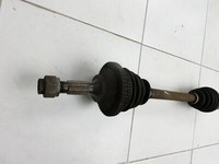 Peugeot 206+ 09-12 1,1 44KW Antriebswelle Gelenkwelle Links Vorne Peugeot 206+ 09-12 22.04.2010 3272XJ gebraucht Vorschau 2