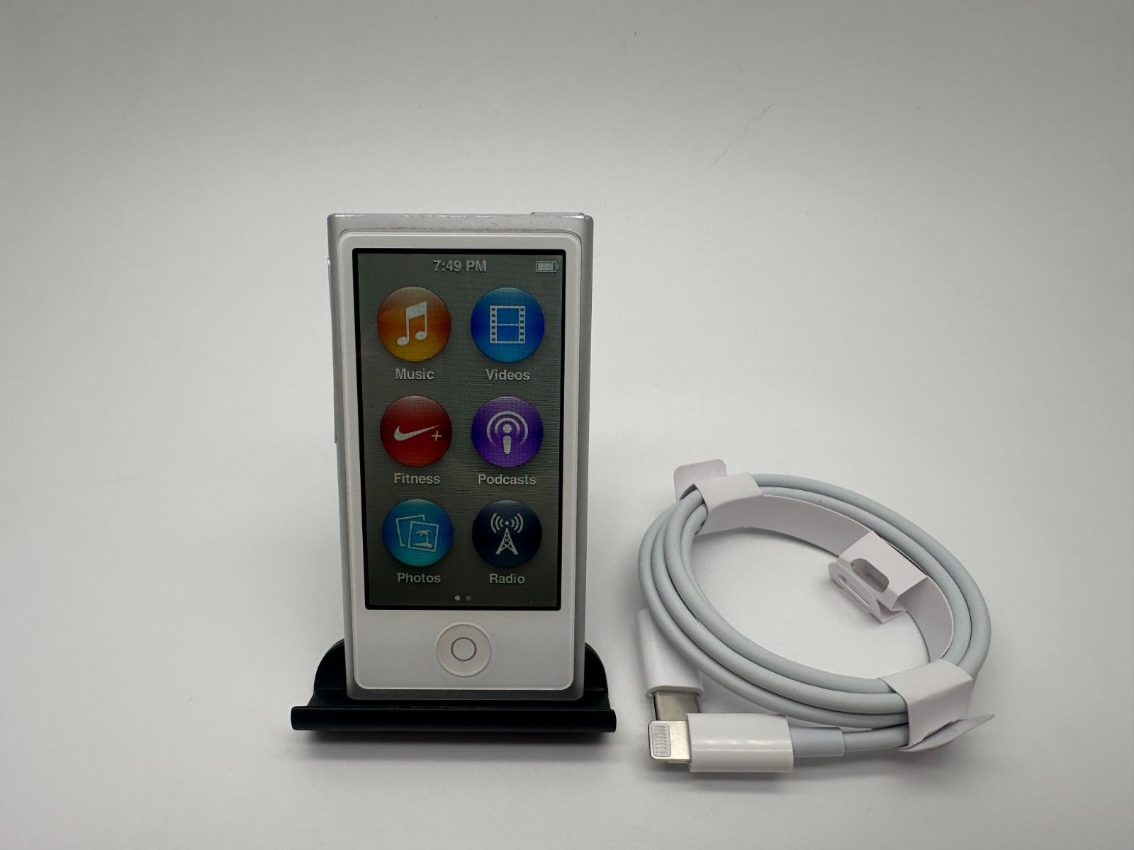 本体のみ iPod nano 第7世代 16GB A1446 中古 動作品 nano iPod 第7