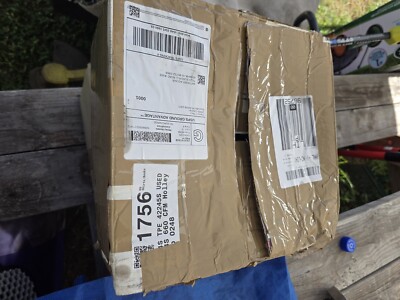 Foto dell'oggetto di un acquirente verificato