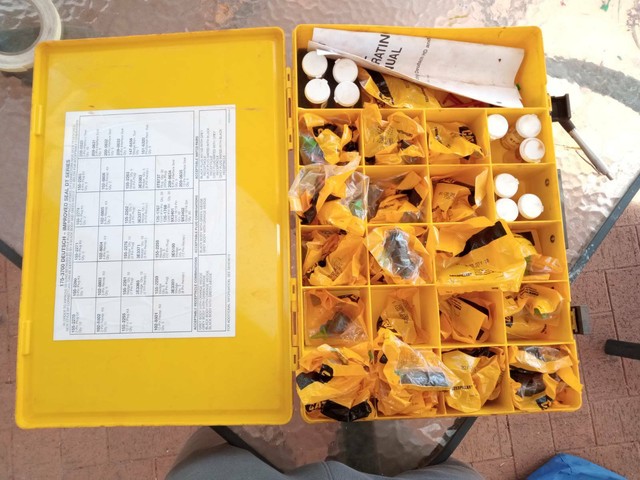 CAT Deutsch Plug Service Kit | Miscellaneous Goods | Gumtree Australia