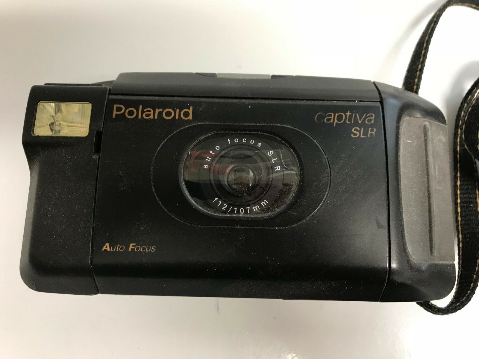 2 items Vintage POLAROID Instant Camera One Step Close-up 600 Film + captiva slr