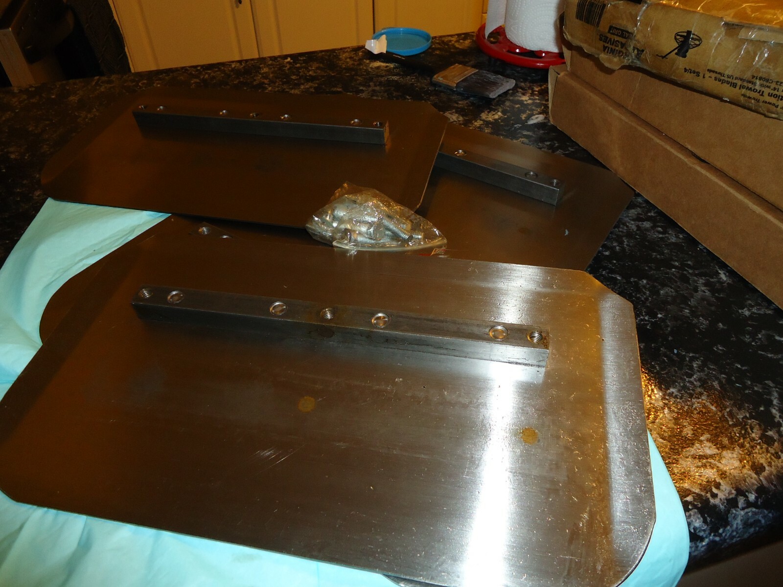 Virginia Abrasives Power Trowel bolt on Combo Blades 8x14, 1 SET OF 4