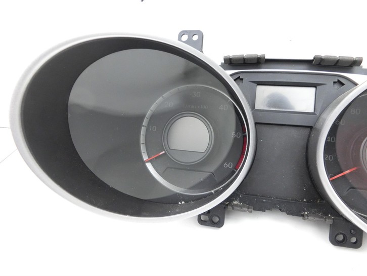 Hyundai IX35 LM 09-13 1,7D 85KW Kombiinstrument Tacho Hyundai IX35 LM 09-13 25.02.2012 94003-2Y290 94003-2Y310... Vorschau 2