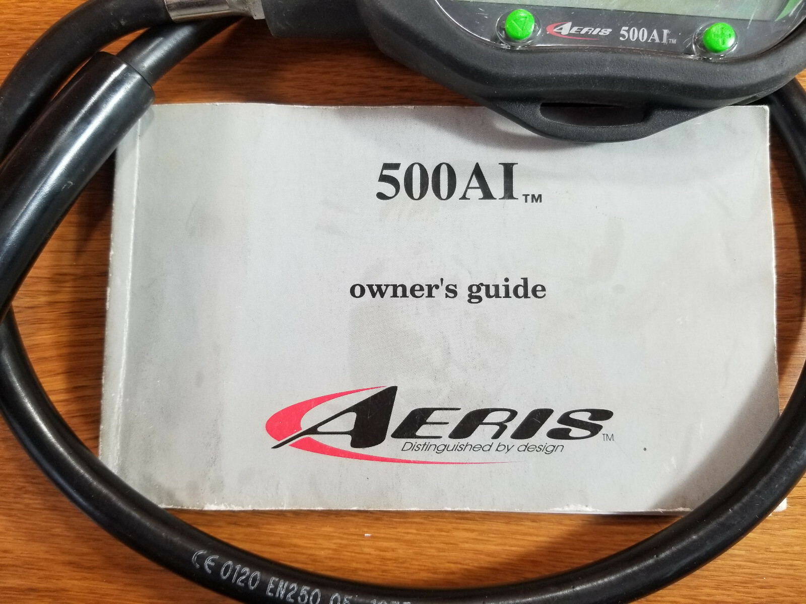 Aeris 500 ai Air Integrated Air /Nitrox Scuba Dive Computer with Original Manual