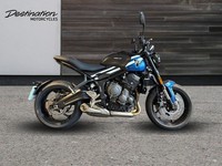 2025 Triumph Trident 660 PREMIUM TWIN COLOUR Petrol black 6 Speed