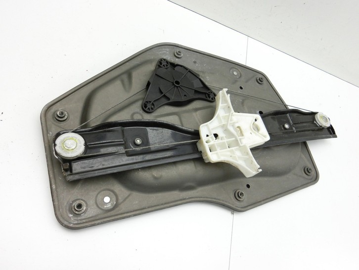 Skoda Superb 3T5 08-13 KombiLim Fensterheber o. FH-Motor Hinten Links Skoda Superb 3T5 08-13 21.01.2011 3T5839401A... Bild 5