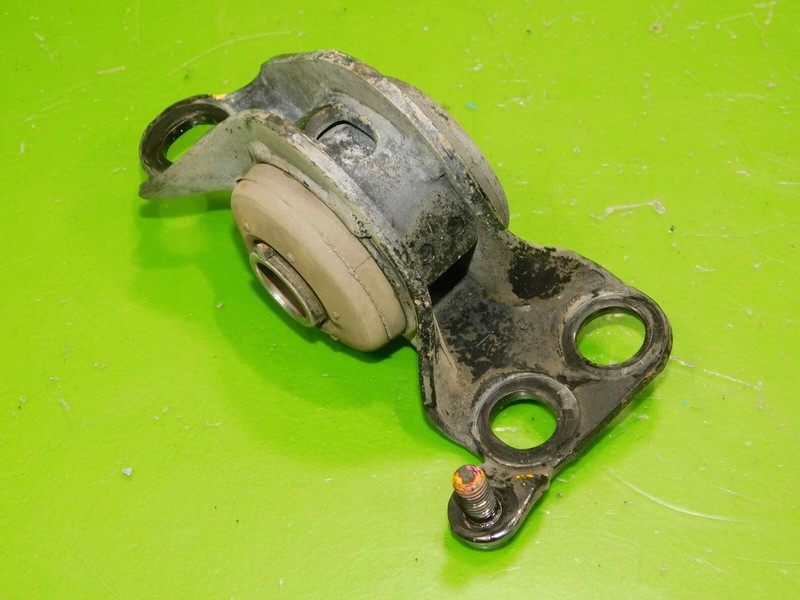 93-97 Civic del Sol VTEC OEM passenger front lower control arm mount bushing