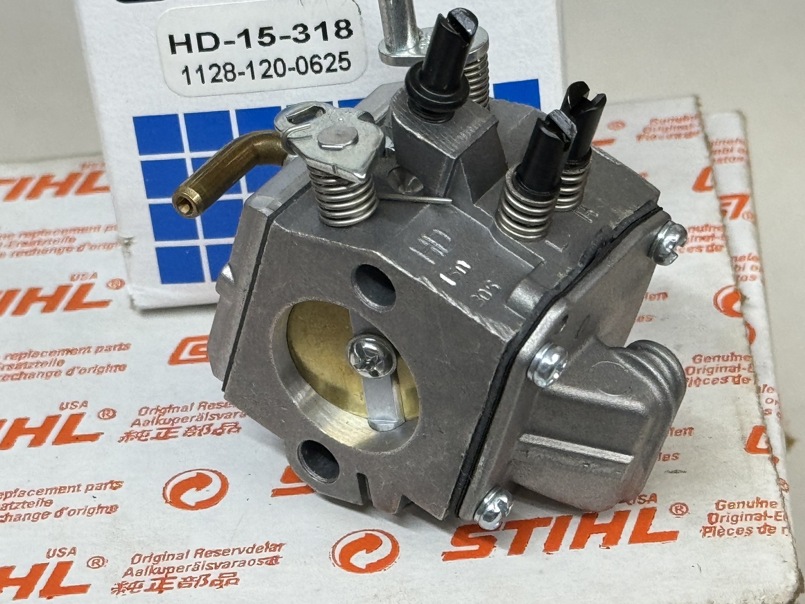 STIHL OEM WALBRO CARBURETOR 1128 120 0625 HD-15-318 FOR 044 R 046 MS440 MS460 - Picture 1 of 2