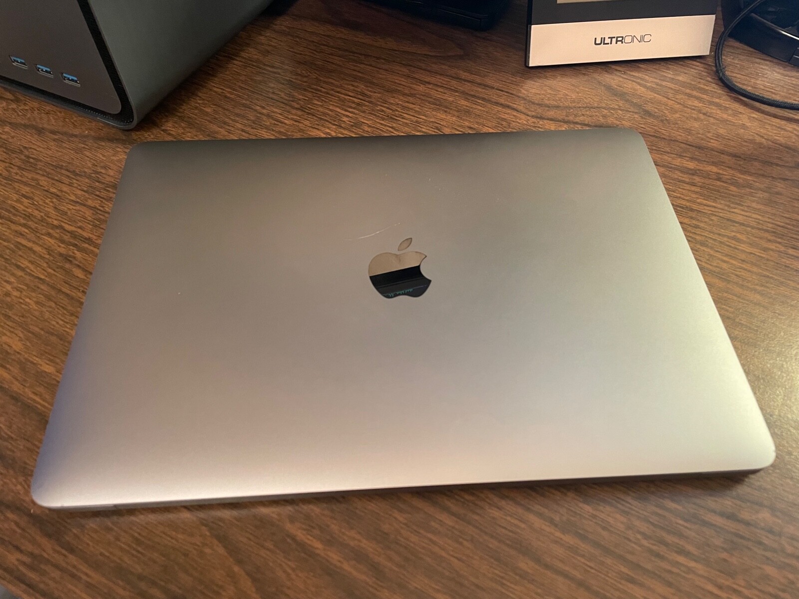 Apple MacBook Pro 13.3 Apple MacBook Pro 13.3