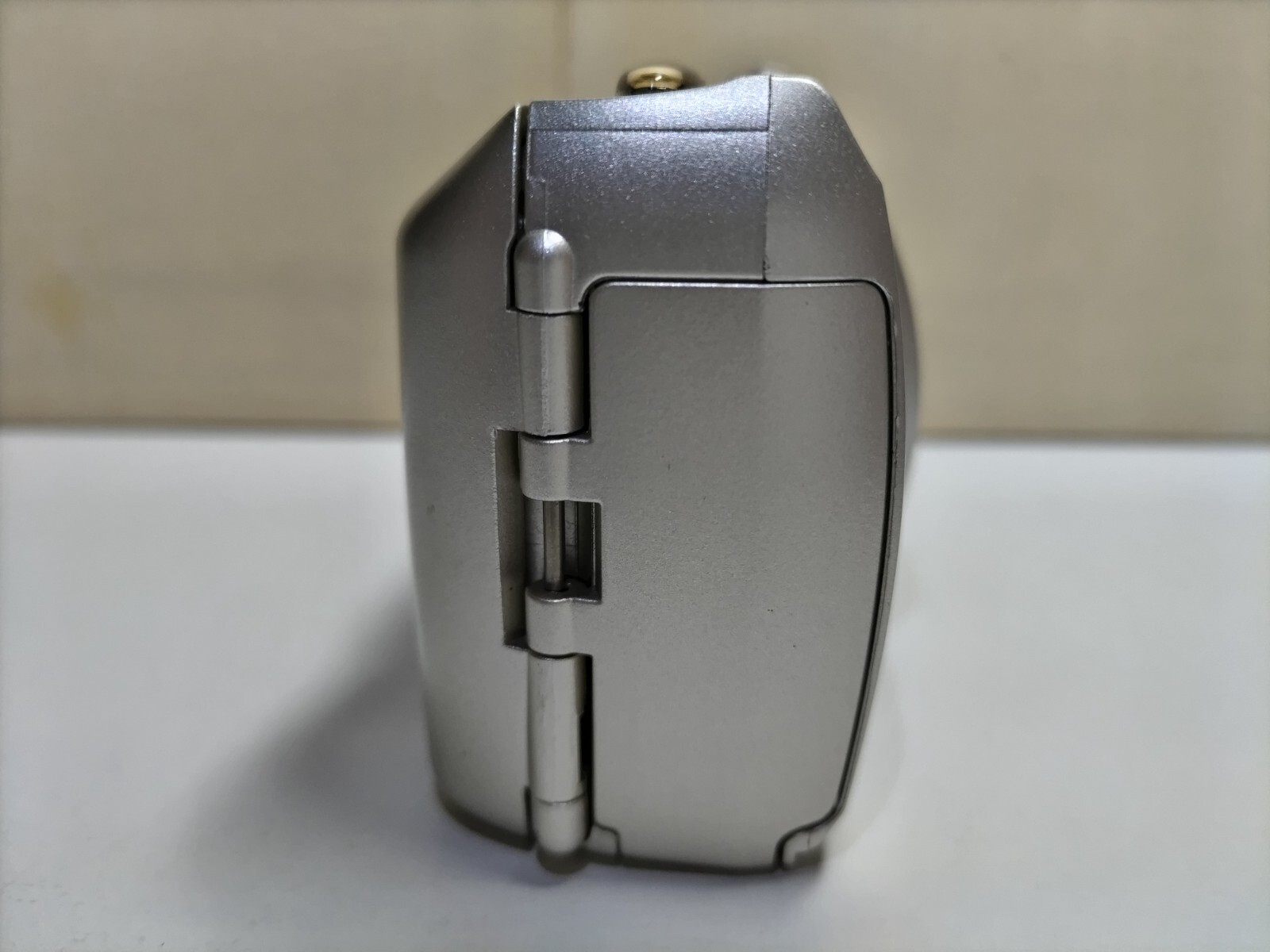 【NEAR MINT】Olympus μ mju II Point & Shoot 35mm F2.8 Film Camera From Japan 【NEAR MINT】Olympus μ mju II Point & Shoot 35mm F2.8 Film Camera From Japan