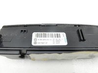 Mercedes W251 R300 07-10 Warnblinkschalter Schalter Mercedes W251 R300 07-10 03.07.2008 A2518704610 2518704610... Vorschau 6