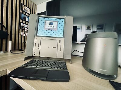 APPLE 20TH ANNIVERSARY MACINTOSH Computer Spartacus TAM APPLE 20TH ANNIVERSARY MACINTOSH Computer Spartacus TAM