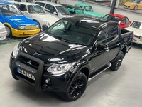 2015 Mitsubishi L200 2.4 DI-D DC Warrior 4WD Euro 5 4dr PICK UP Diesel Manual