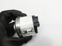 VW Touareg 7L 06-10 Schalter Differentialsperre Untersetzung Allrad VW Touareg 7L 06-10 18.05.2007 7L6941435R gebraucht Vorschau 2