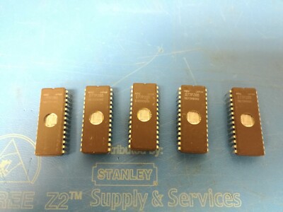 5 PCS - D77P20D INTERGATED CIRCUIT EPROM DIP28 NEC NEW