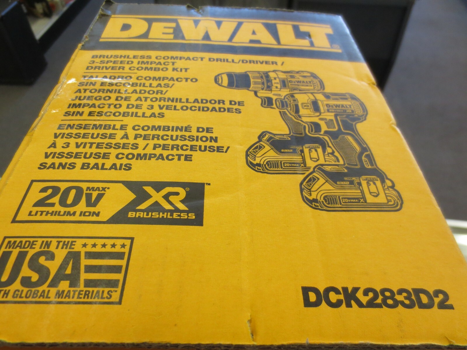 DeWALT DCK283D2 MAX XR Brushless Drill Driver Impact Combo Kit
