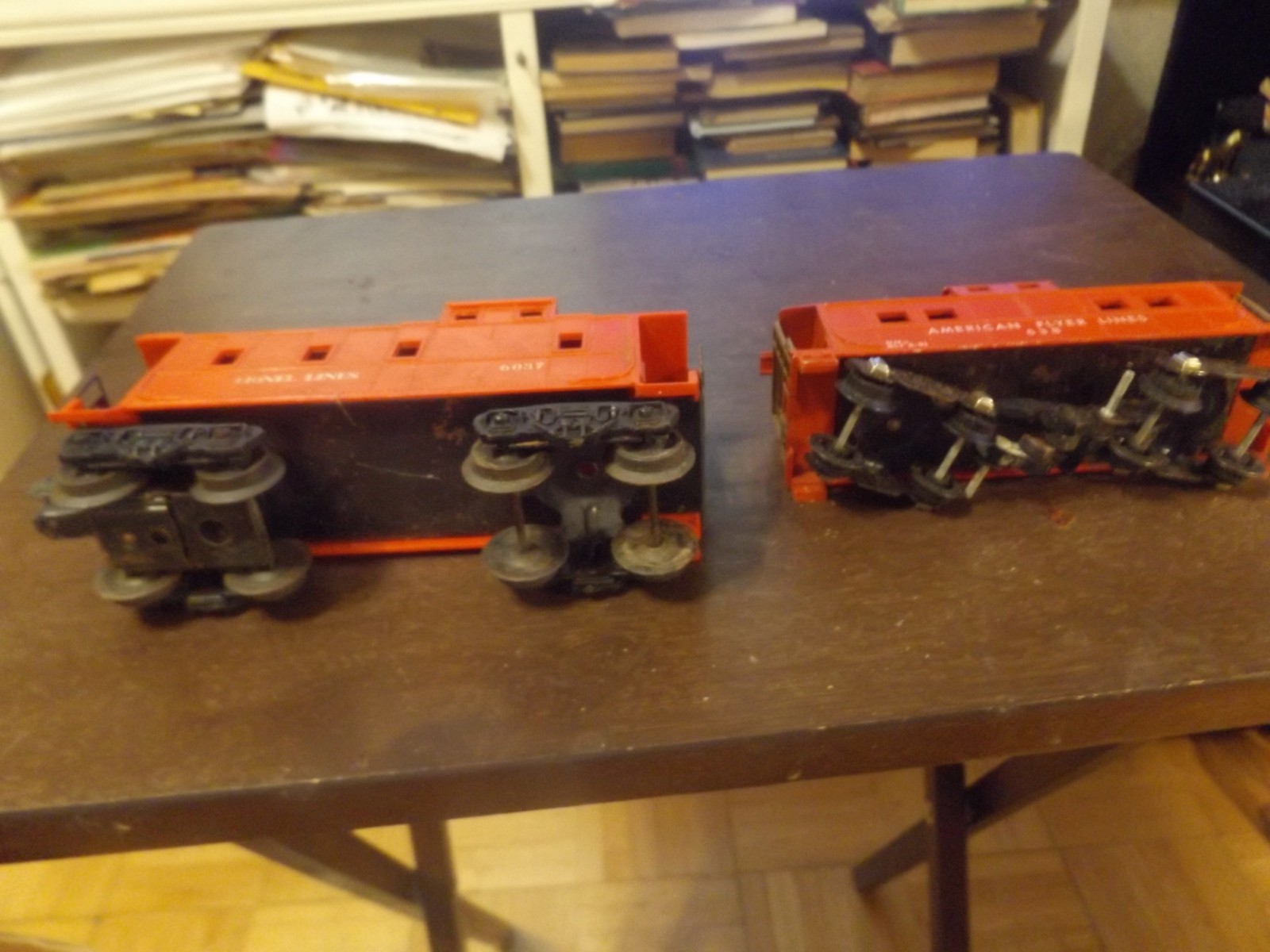 Lionel train #6037 red caboose +++AMERICAN FLYER  RED CABOOSE