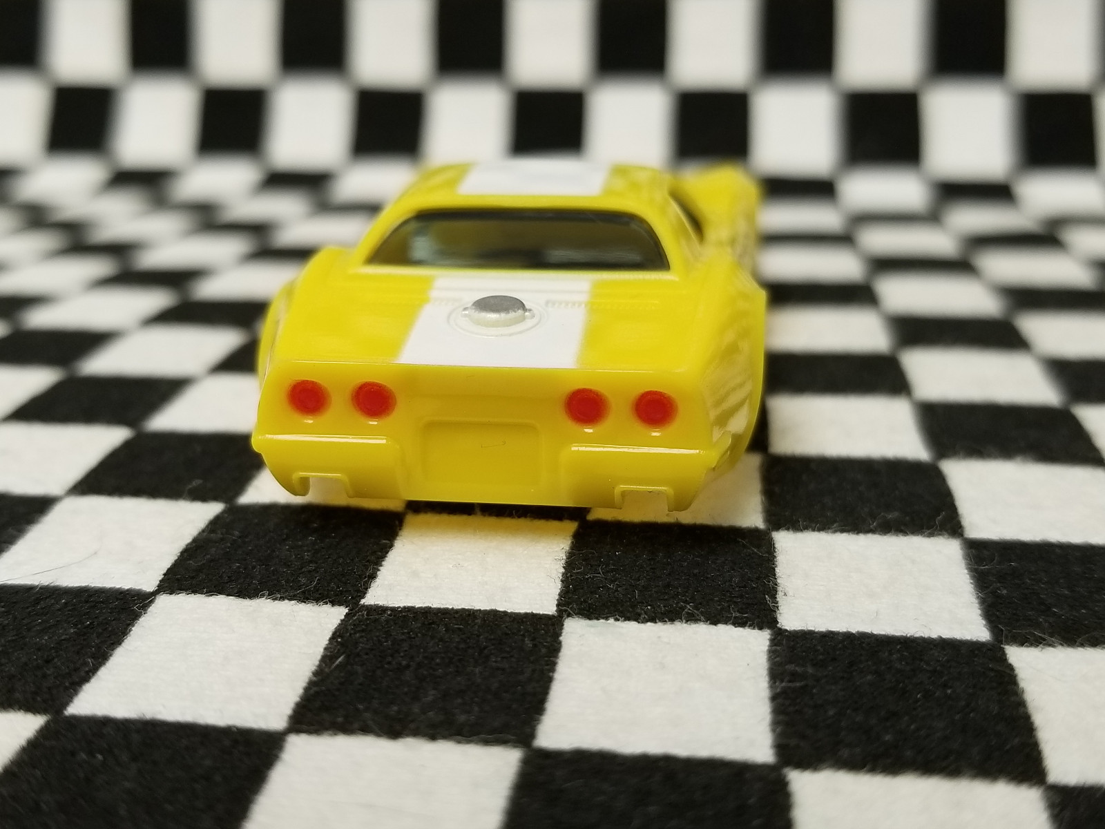 Yellow & White AF Xtras A/P A Production Corvette - AFX, TOMY, Auto World