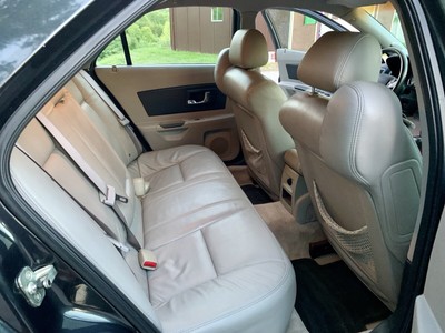 image 4 of interior