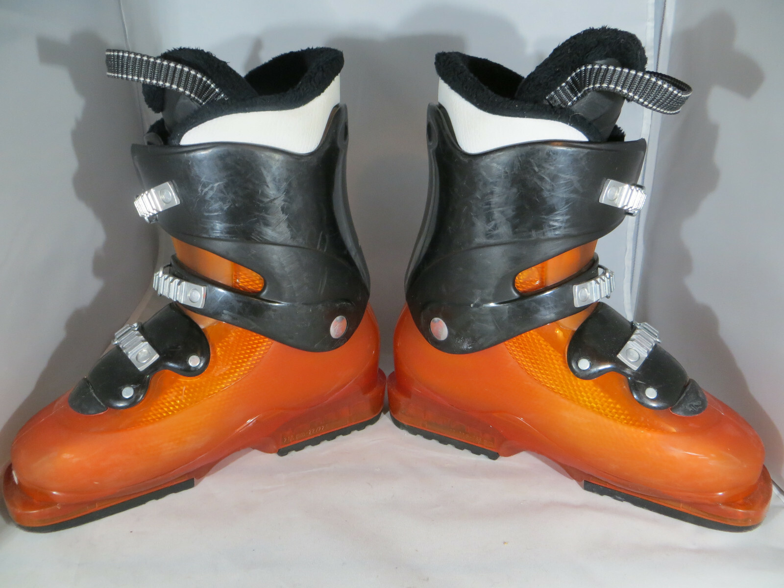 Salomon T3 Youth Ski Boots - Size 22/22.5  - 266m Excellent condition