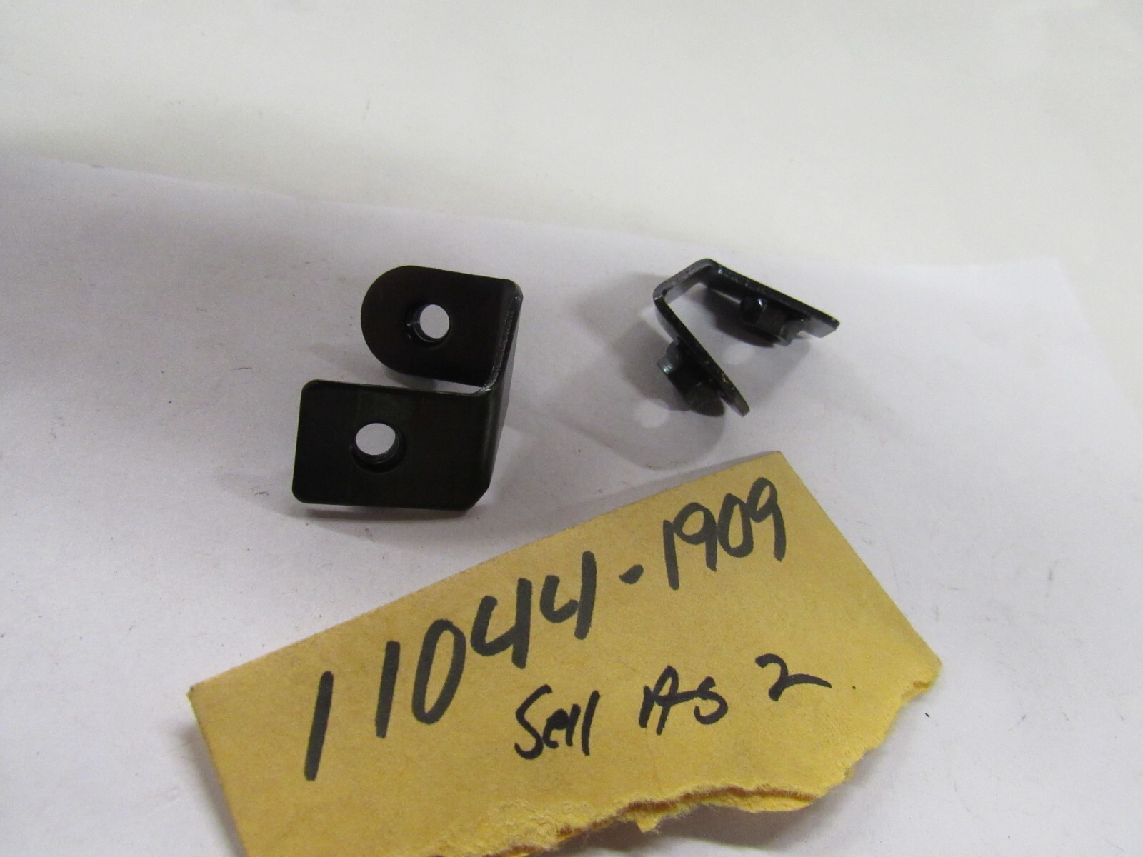 アクセサリー ggg KAWASAKI NOS L/H INNER FAIRING BRACKET GTR1000 ZG1000
