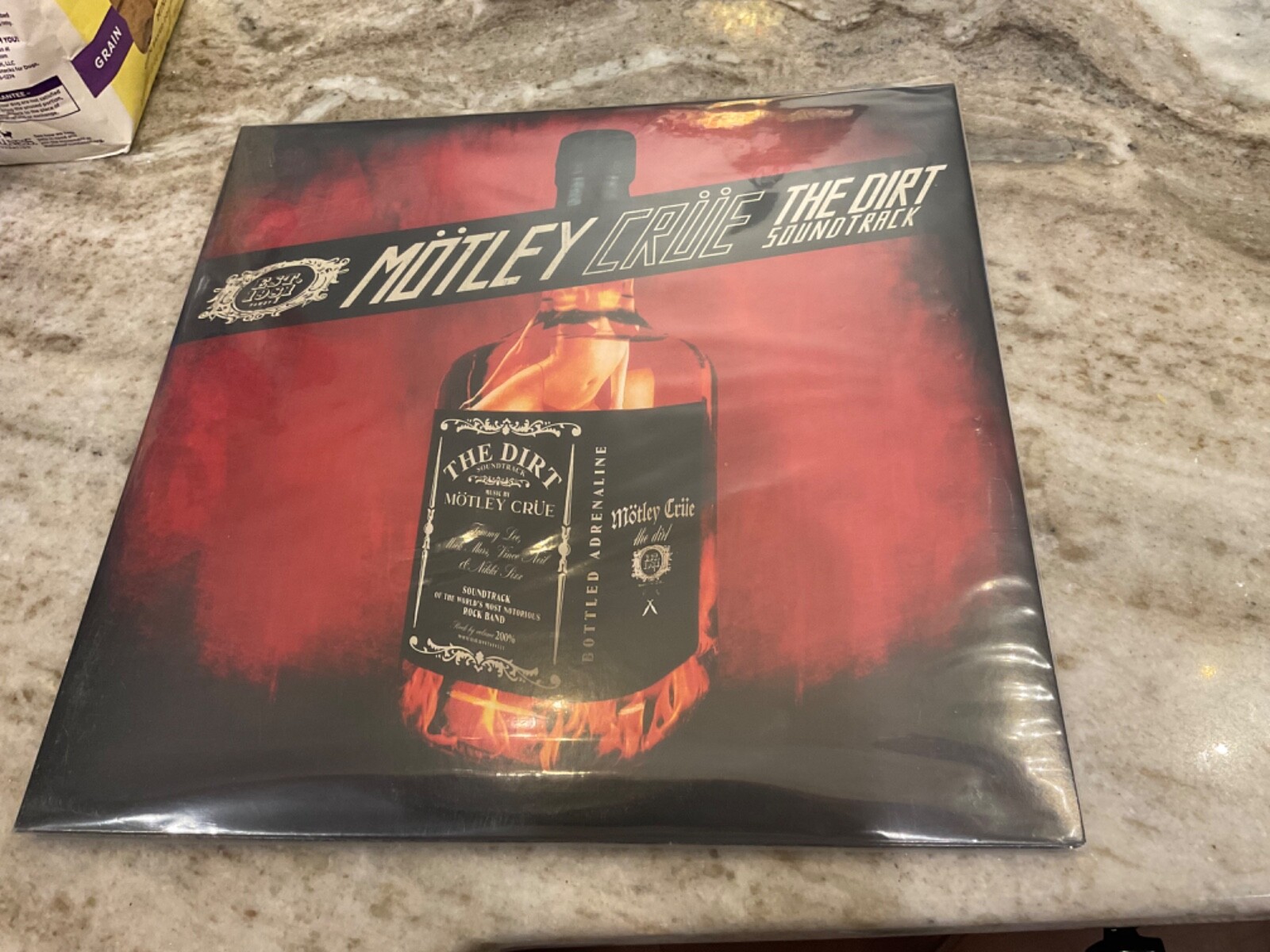 欧2LP Motley Crue The Dirt Soundtrack 4099964047660 Motley Records /00520 Motley Crue-Soundtrack - The Dirt Exclusive 2LP (Split