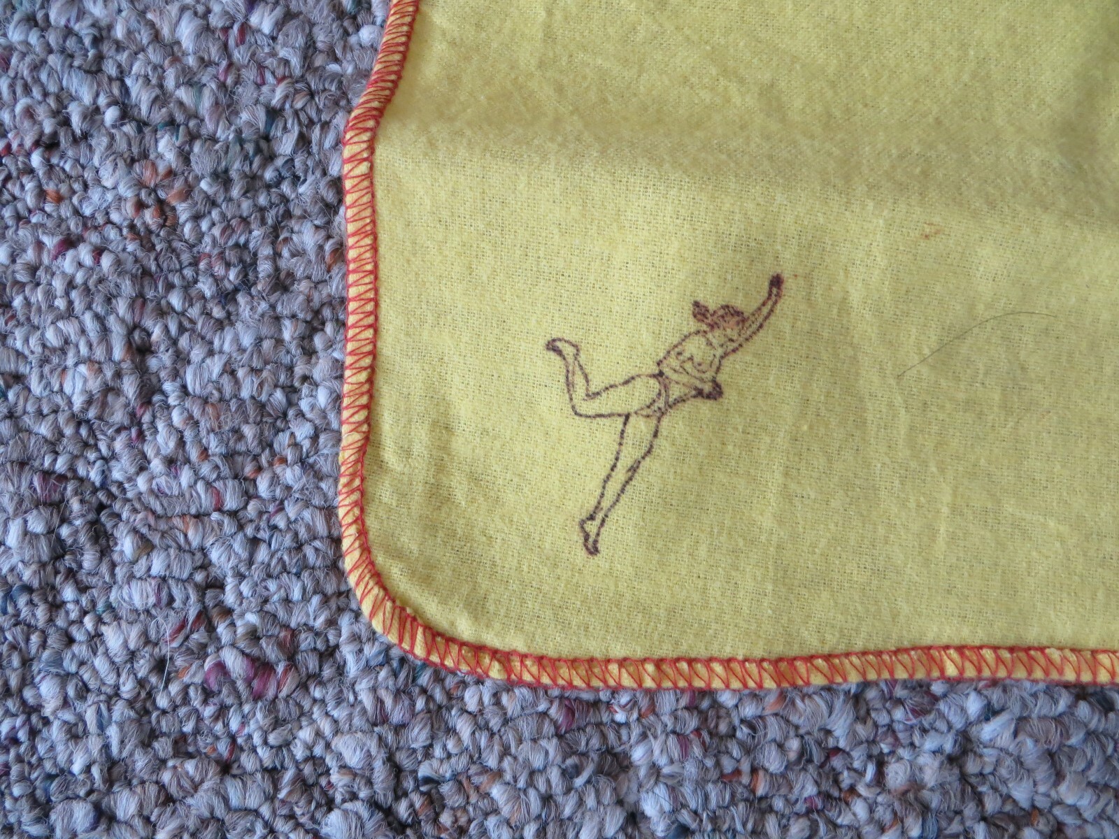 VTG ORIGINAL MARATHON GAS AND OIL WITH THE DANCING LADY ADVERTISING HAND TOWEL