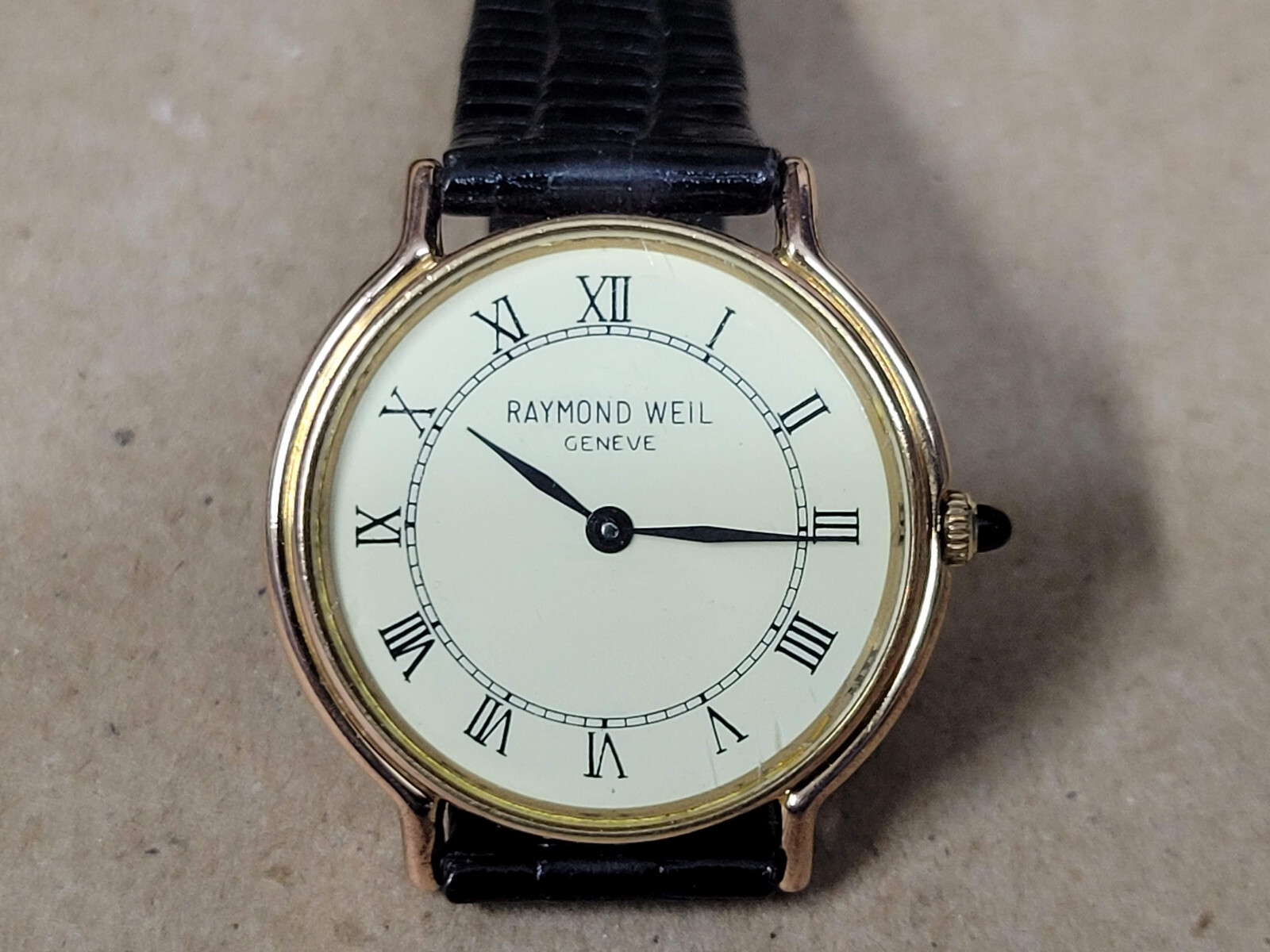 RAYMOND WEIL GENEVE ゴールド 時計　18k GOLD Raymond Weil Geneve 18K Gold EP Ref 9983 Tank Vintage Watch