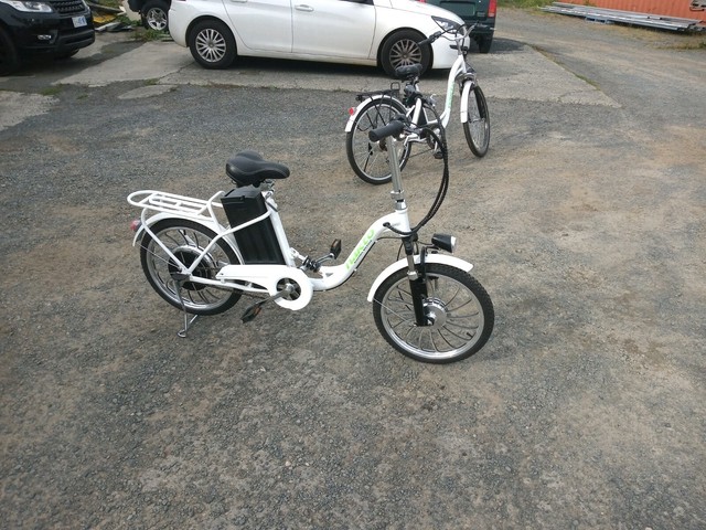 ladies whirlwind bike